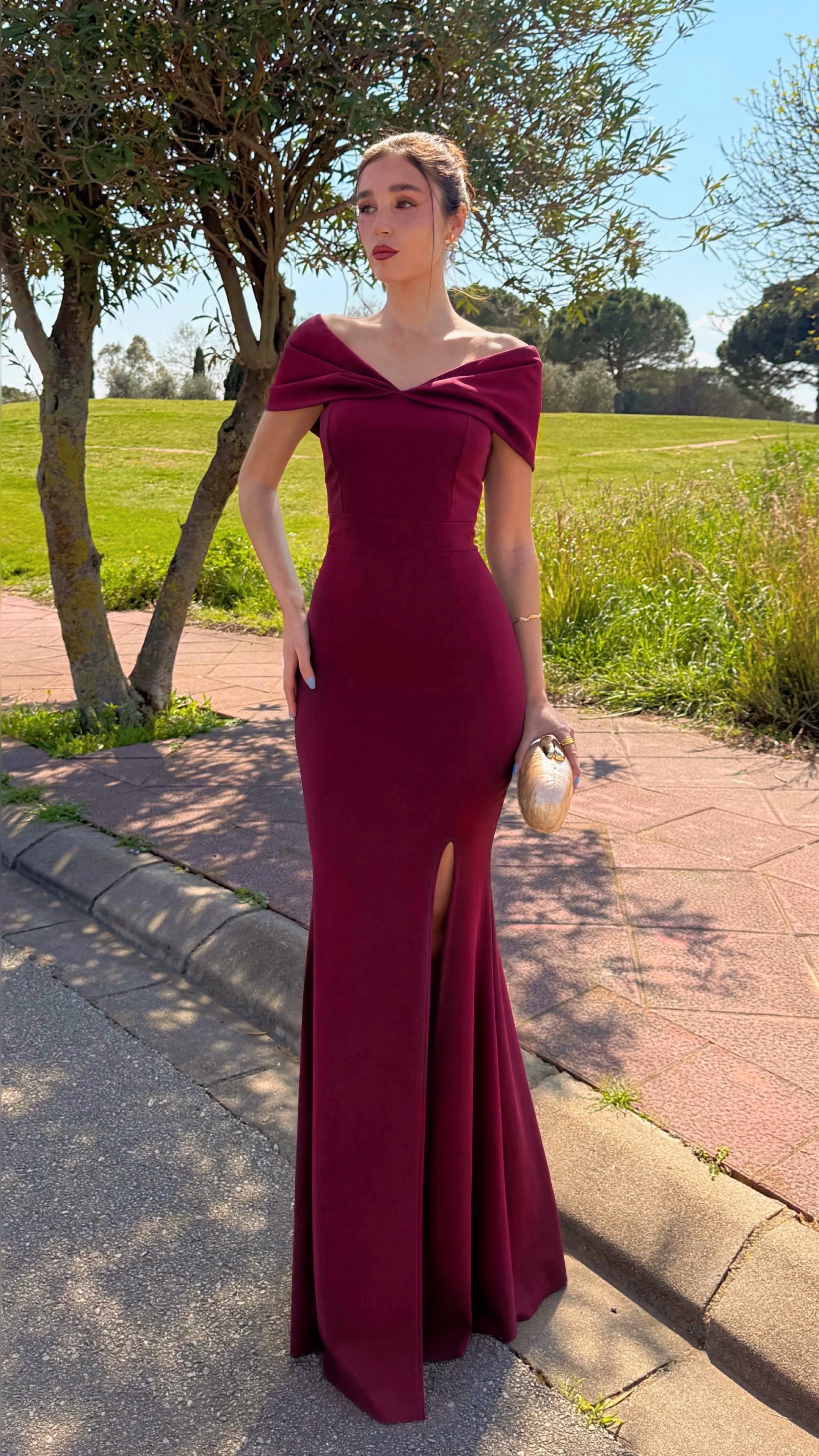 INVITADA Y GRADUACIONES